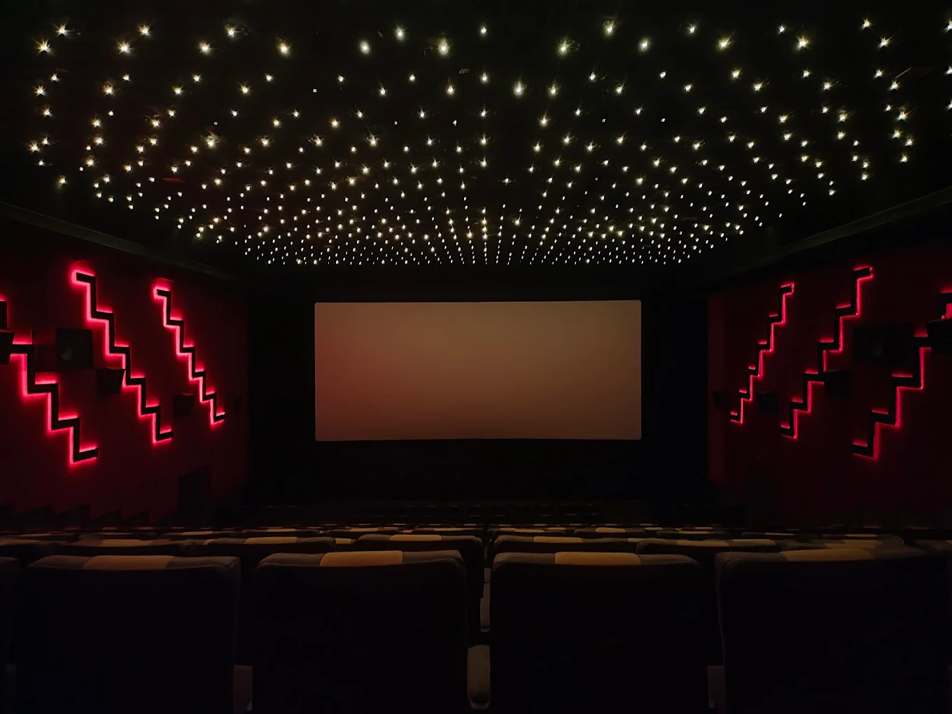 Mariyam Cinemas